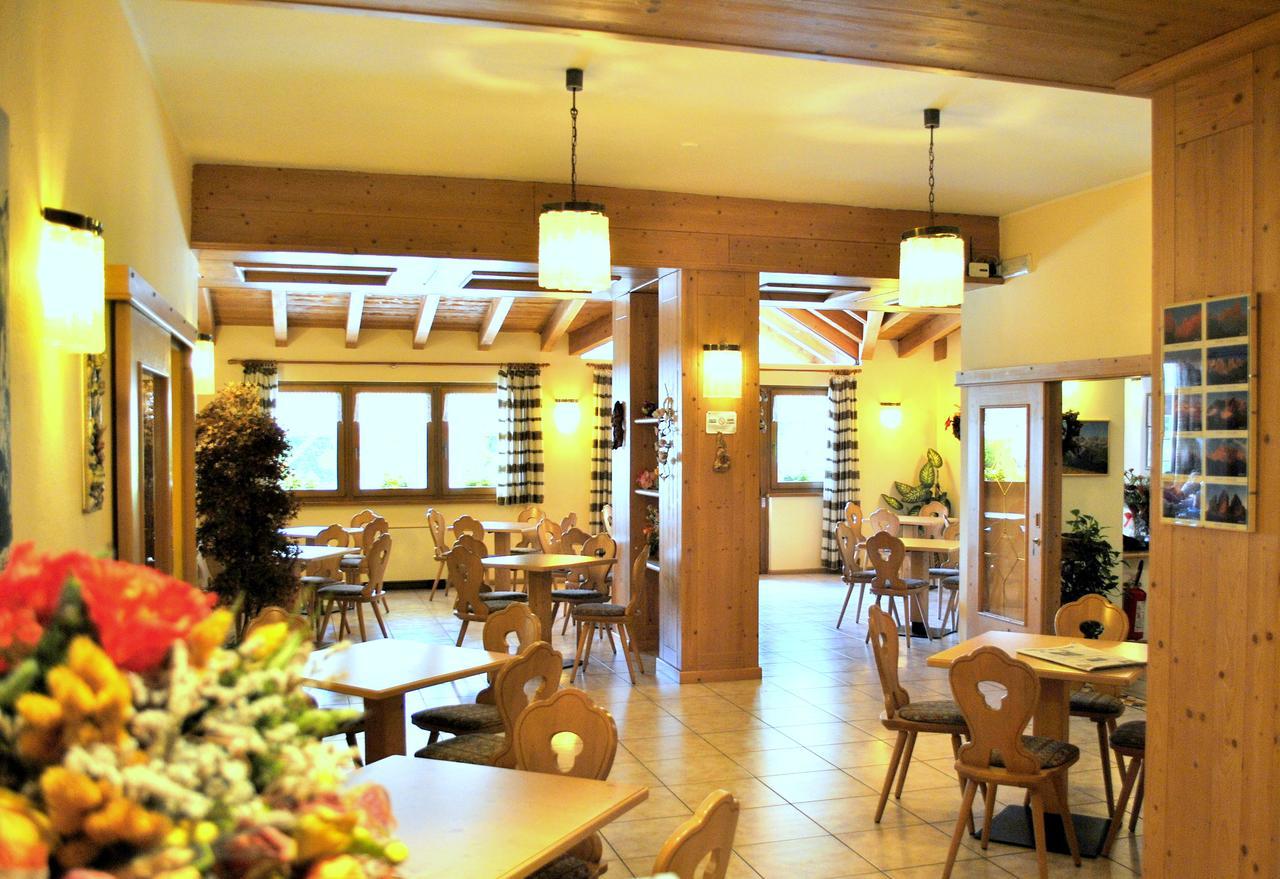 Hotel Zurigo Molveno Buitenkant foto